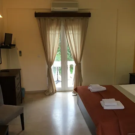 Pension Skala Agios Matthaios  Exterior photo